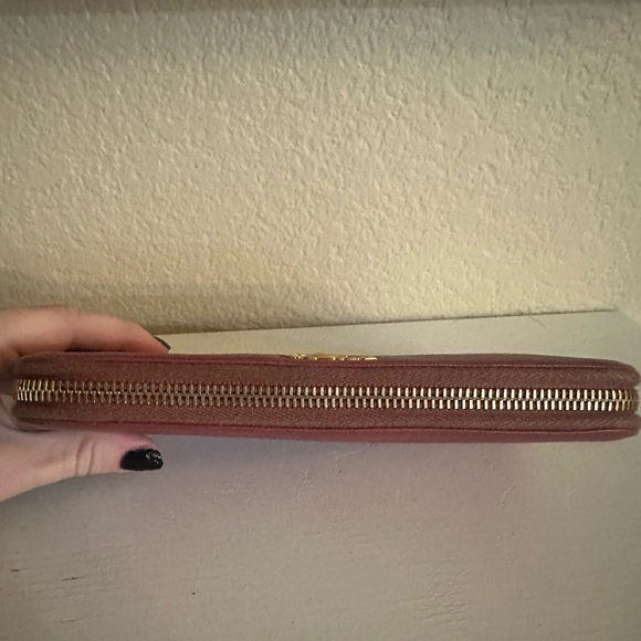 PRADA Saffiano Long Zip Wallet - Picture 5 of 12